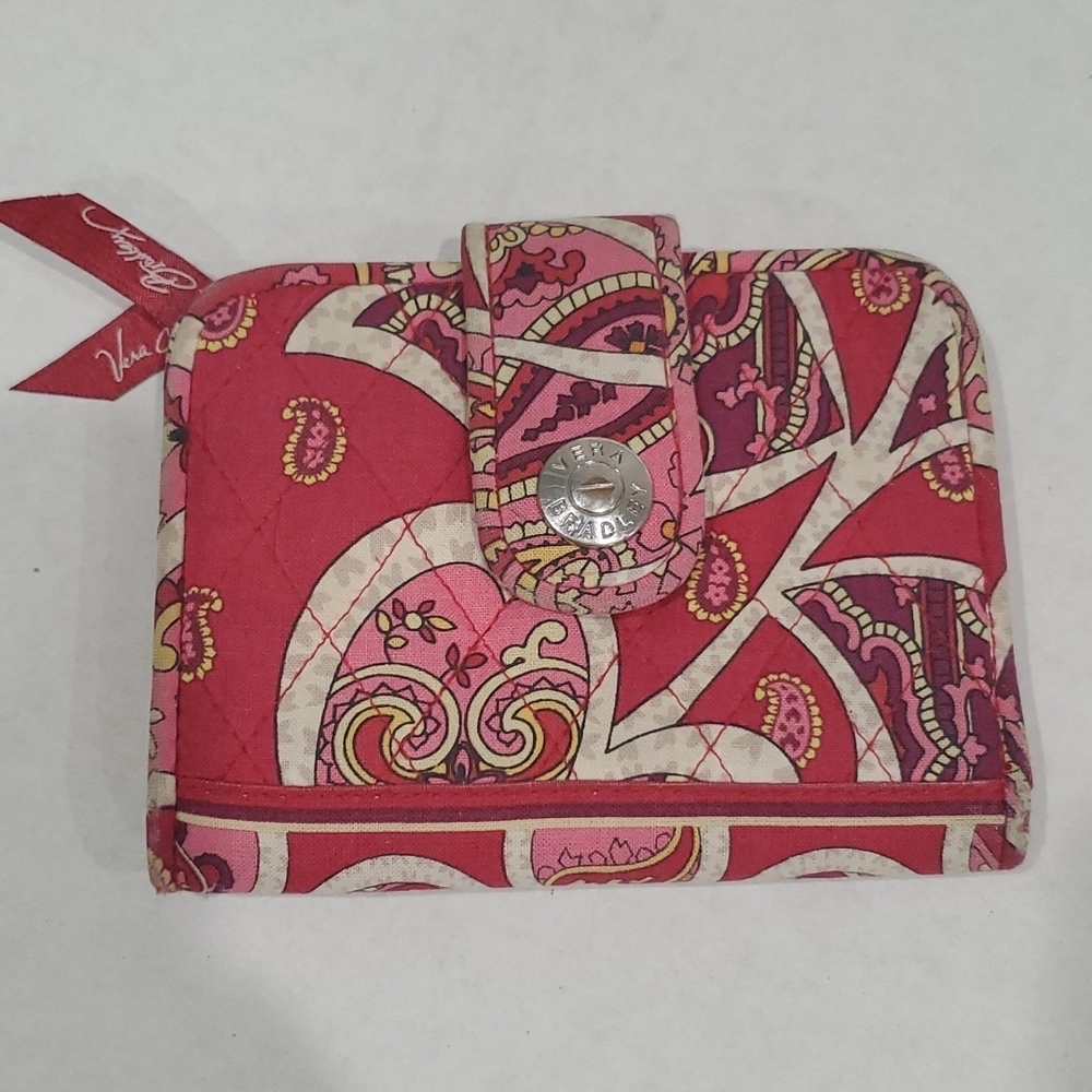 Vera Bradley Rosy Posies Wallet RETIRED